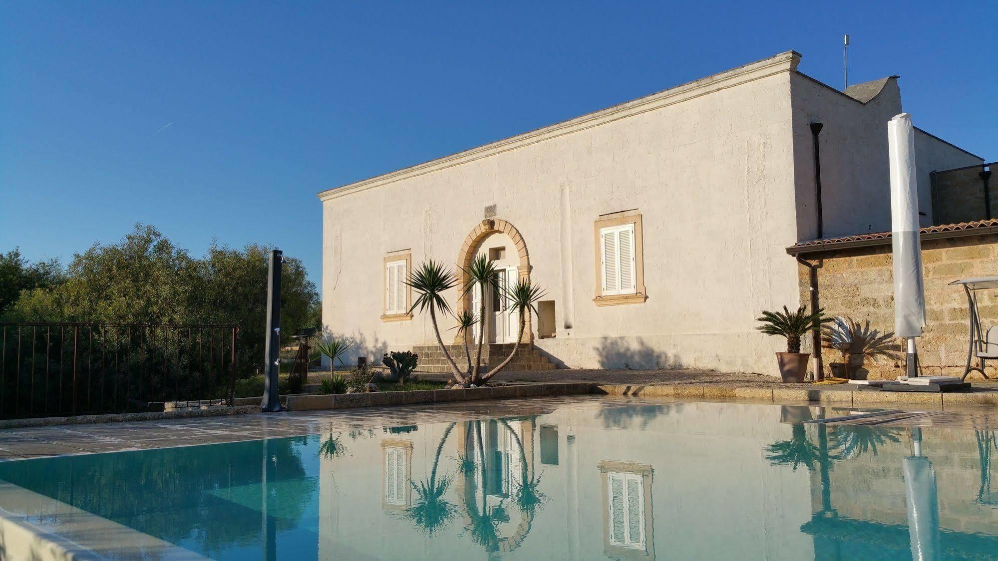 بريزيتشي Antica Masseria Pescu المظهر الخارجي الصورة