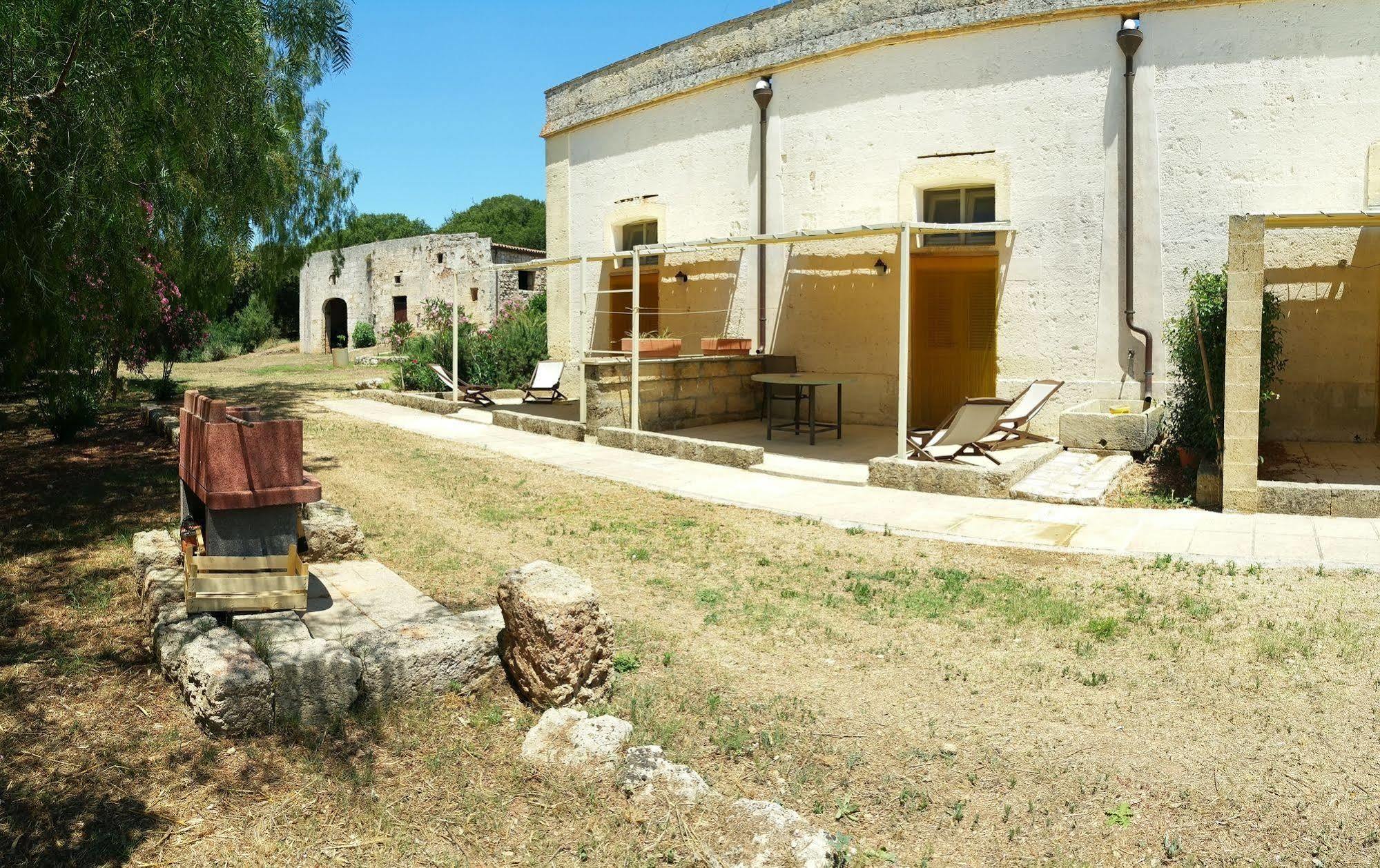 بريزيتشي Antica Masseria Pescu المظهر الخارجي الصورة