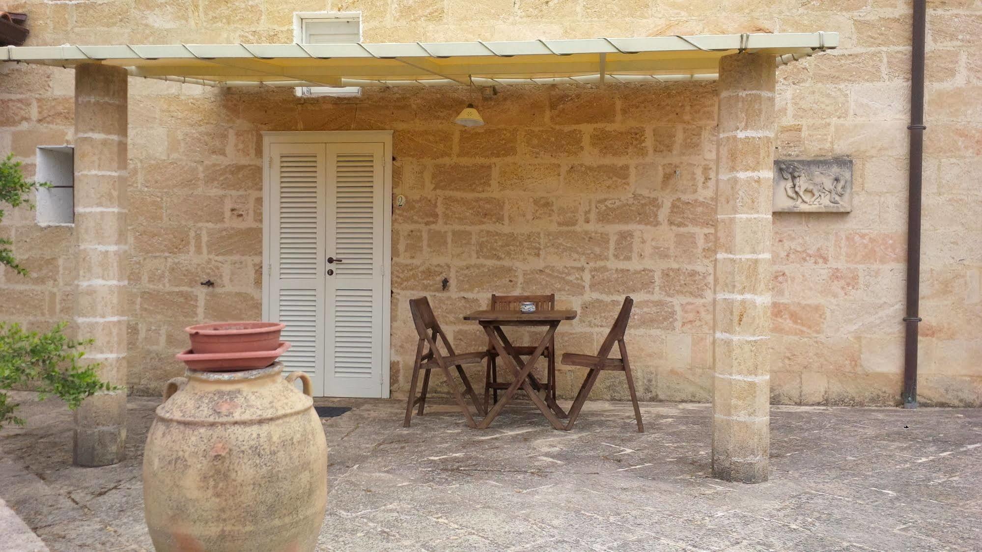 بريزيتشي Antica Masseria Pescu المظهر الخارجي الصورة